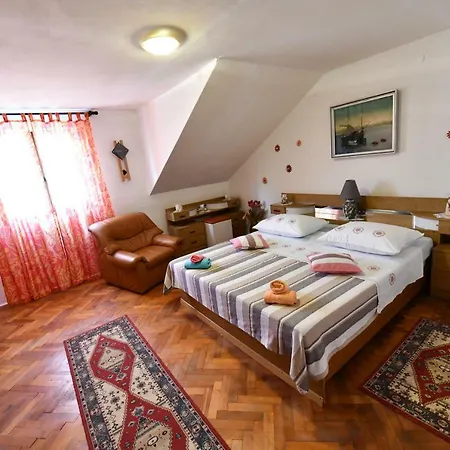 La Linda Apartment